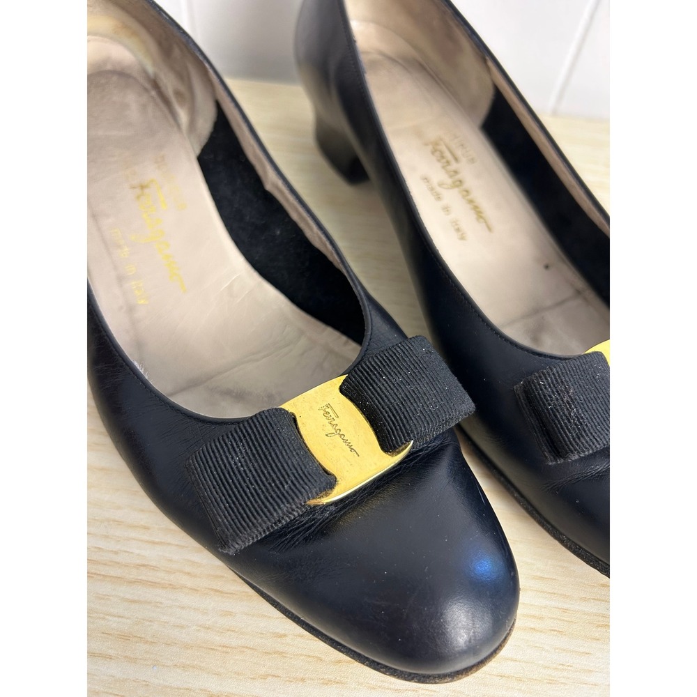Salvatore Ferragamo shoes Women 9AA Black Vara Low Heel Bow old money Designer - Picture 5 of 12